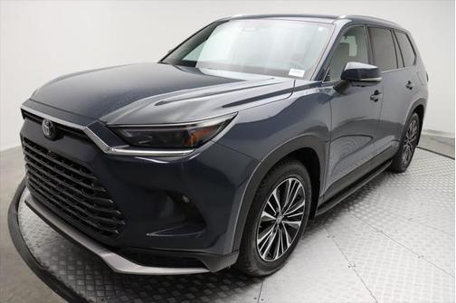 2024 Toyota Grand Highlander Hybrid Limited MAX