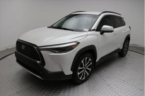 2022 Toyota Corolla Cross XLE