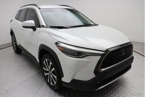 2022 Toyota Corolla Cross XLE