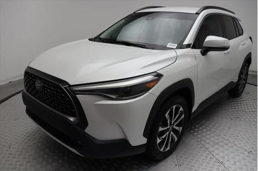 2022 Toyota Corolla Cross XLE
