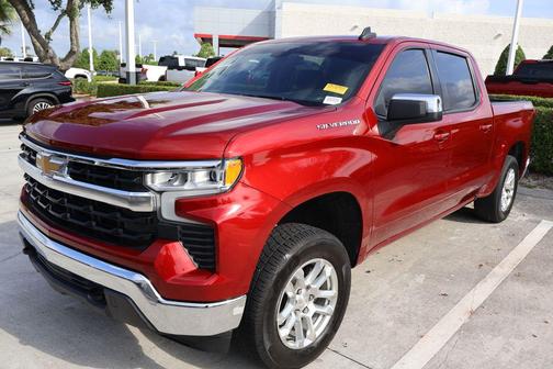 Cherry Red Tintcoat 2022 Chevrolet Silverado 1500 LT