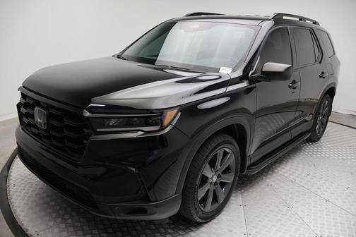 Crystal Black Pearl 2023 Honda Pilot AWD Sport