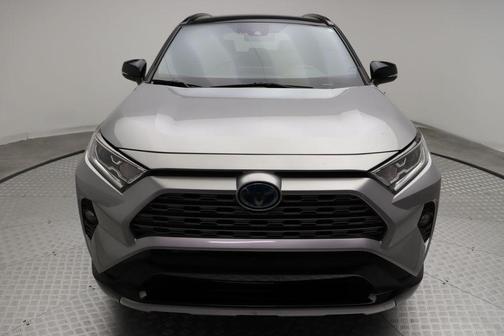 2021 Toyota RAV4 Hybrid SE