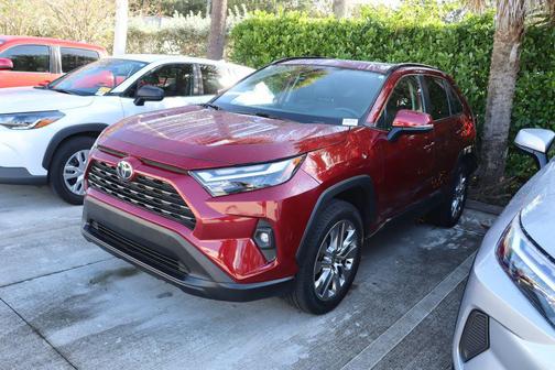 2023 Toyota RAV4 XLE Premium