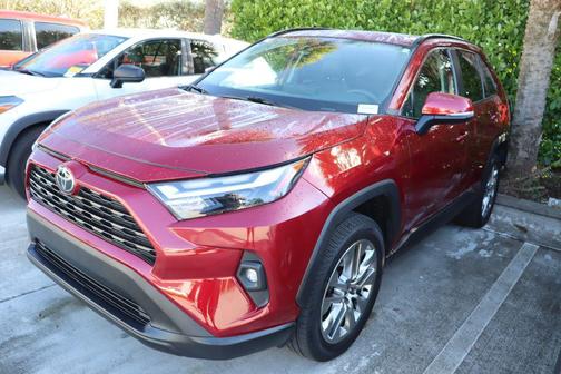 2023 Toyota RAV4 XLE Premium