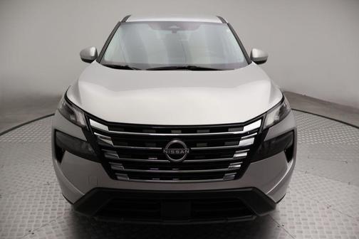 Brilliant Silver Metallic 2025 Nissan Rogue SV