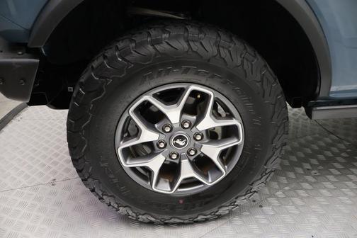 AREA 51 2021 Ford Bronco Badlands