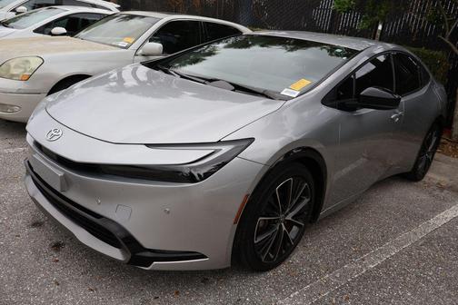 2024 Toyota Prius XLE