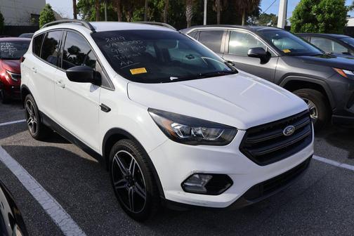 OXFORD WHITE 2019 Ford Escape SEL