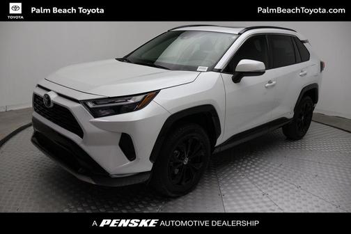 2025 Toyota RAV4 Hybrid SE