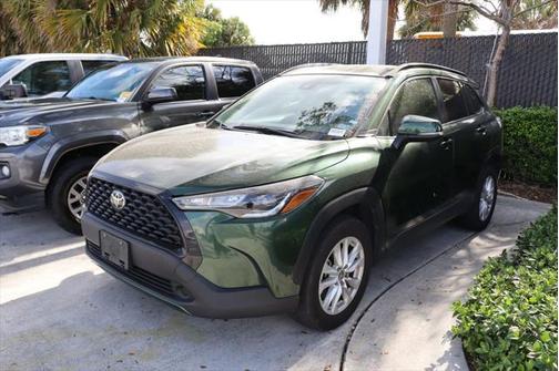 2022 Toyota Corolla Cross LE