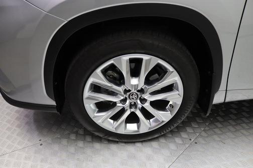 2024 Toyota Highlander Limited