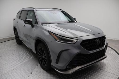 2025 Toyota Highlander XSE