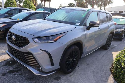 2025 Toyota Highlander XSE