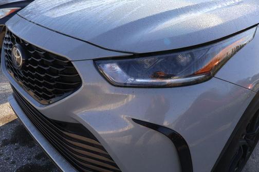 2025 Toyota Highlander XSE