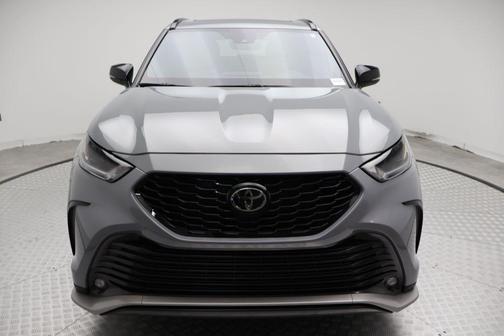 2025 Toyota Highlander XSE