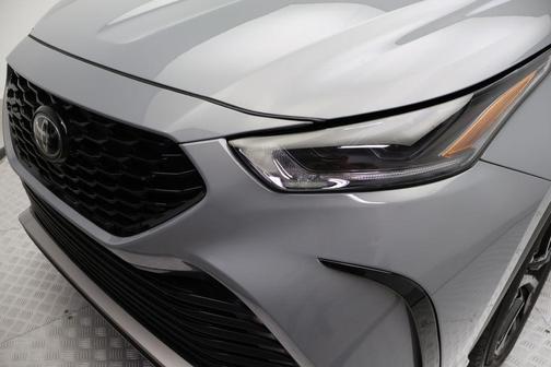 2025 Toyota Highlander XSE