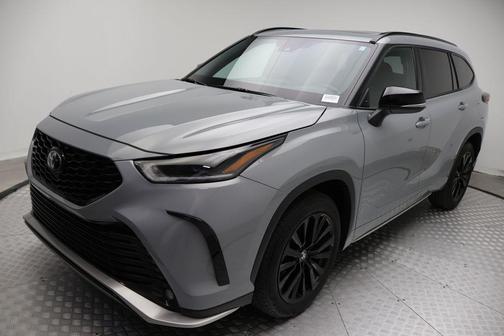 2025 Toyota Highlander XSE