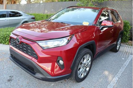 2021 Toyota RAV4 XLE Premium
