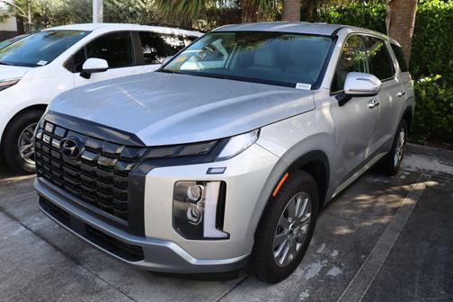 2025 Hyundai PALISADE SE