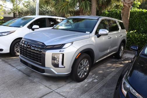 2025 Hyundai PALISADE SE