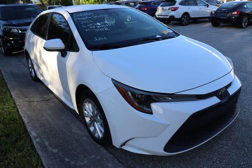 2022 Toyota Corolla LE