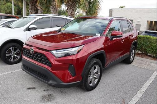 2022 Toyota RAV4 XLE