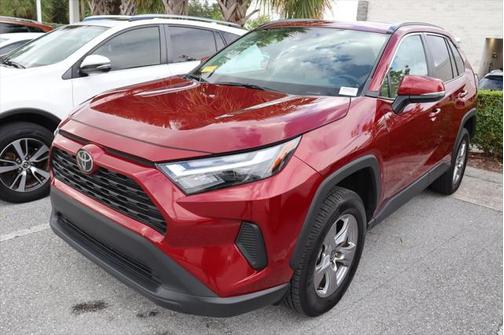 2022 Toyota RAV4 XLE