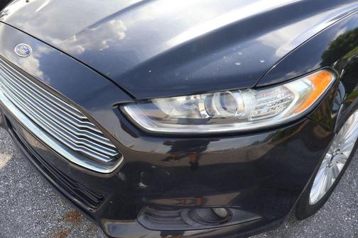 TUXEDO BLACK METALLIC 2015 Ford Fusion Hybrid SE