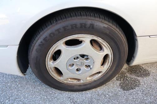 2001 Lexus LS 430 Base