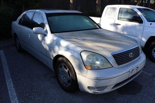 2001 Lexus LS 430 Base