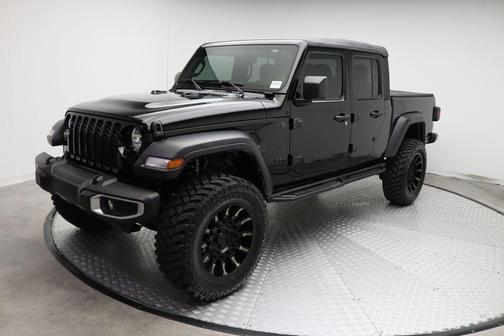2023 Jeep Gladiator Sport