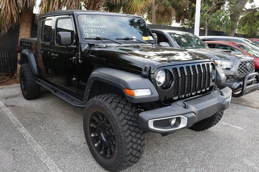 2023 Jeep Gladiator Sport