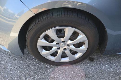 Celestite 2020 Toyota Corolla LE