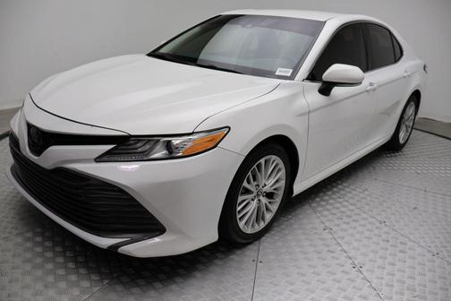 2019 Toyota Camry XLE