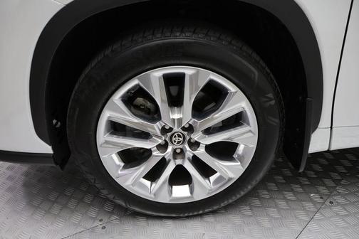 2024 Toyota Highlander Limited