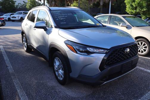 2022 Toyota Corolla Cross LE