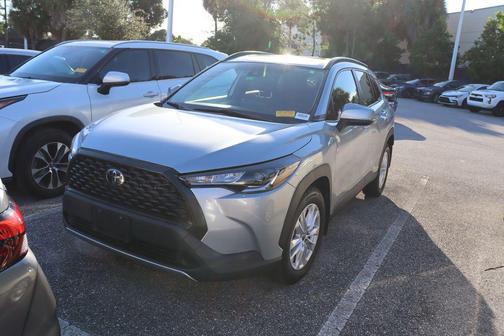 2022 Toyota Corolla Cross LE
