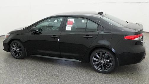 Midnight Black Metallic 2026 Toyota Corolla SE