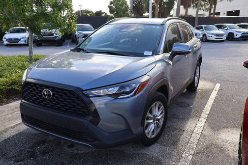 2023 Toyota Corolla Cross LE