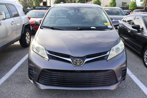 Predawn Gray Mica 2020 Toyota Sienna LE