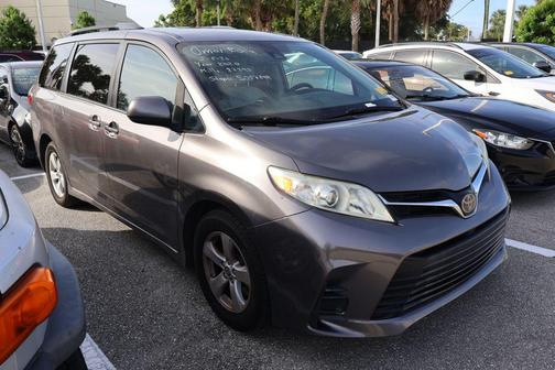 Predawn Gray Mica 2020 Toyota Sienna LE