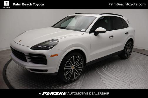 White 2023 Porsche Cayenne S