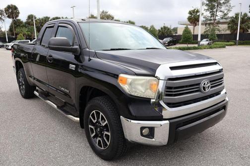 2014 Toyota Tundra SR5
