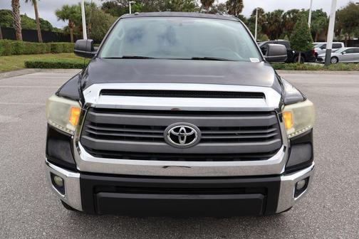 2014 Toyota Tundra SR5
