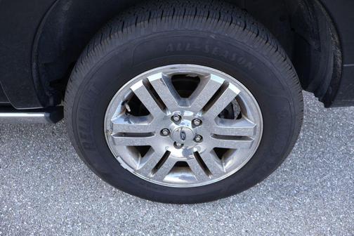 Black Clearcoat 2008 Ford Explorer Limited
