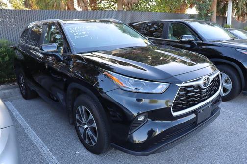2024 Toyota Highlander XLE