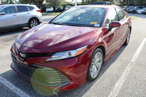 2019 Toyota Camry XLE