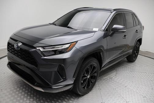 2022 Toyota RAV4 Hybrid SE