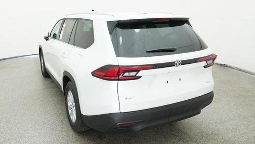 Wind Chill Pearl 2026 Toyota Grand Highlander Hybrid XLE